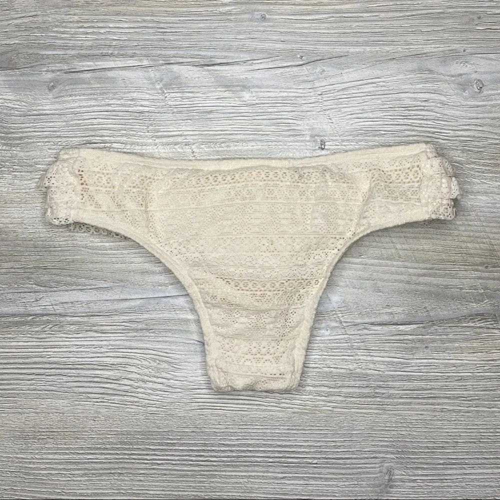 Juicy Couture Bikini Swim Bottoms Cream Small